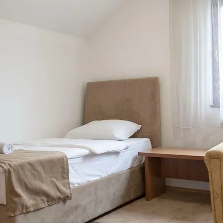Apartman Garden 4